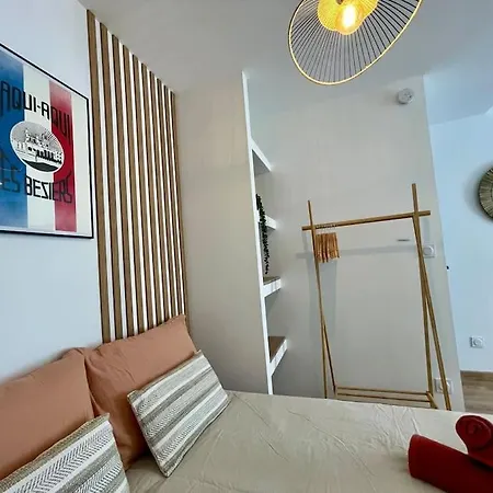 Le Repaire Blterrois Apartment *